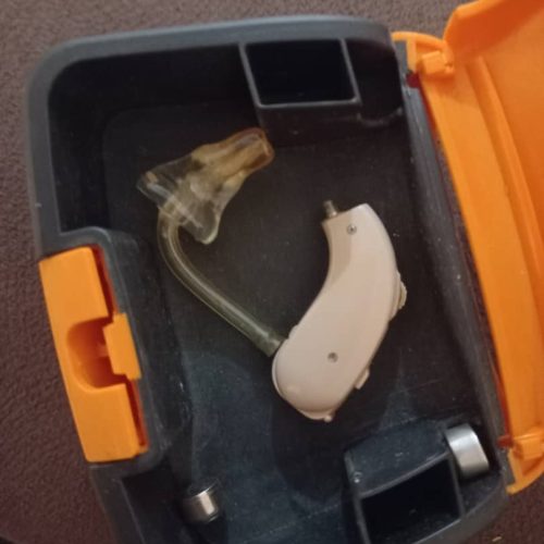 سمعک کاملا سالم در حضور مشتری تست و امتحان خواهد شد