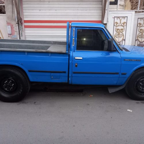 نیسان مدل 86 عروسک