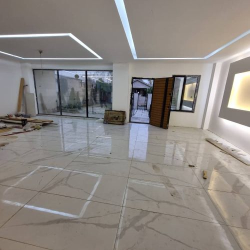 ویلا نوساز،پلاک جنگلی، کلید نخورده،270 متر زمین،140 متر بنا