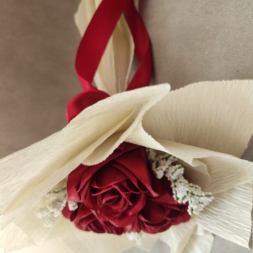 گل همیشه ماندگار