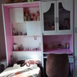 سرویس تخت و کمد،ویترین و میز تحریر