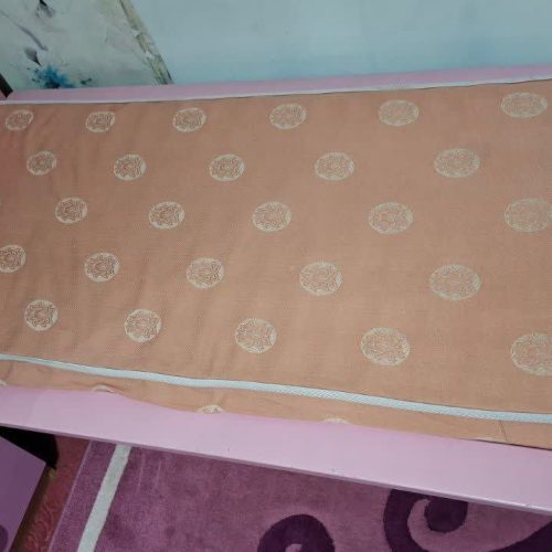 تخت و کمد و بوفه و جاکفشی