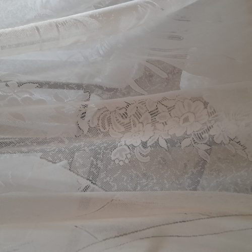 10 متر پرده توری بسیار زیبا