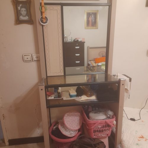 تخت خواب دونفره فلج با میرزه آرایشی با یک دانه توالد بهداشتی