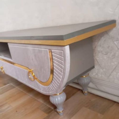 میز تلویزیون تمیز شیک