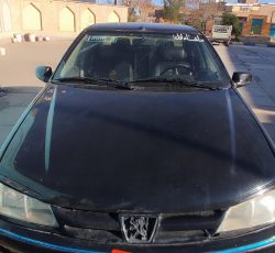 پژو پارس مشکی مدل 81