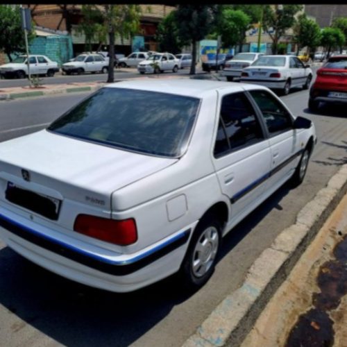 کاملا خوش بدون رنگ