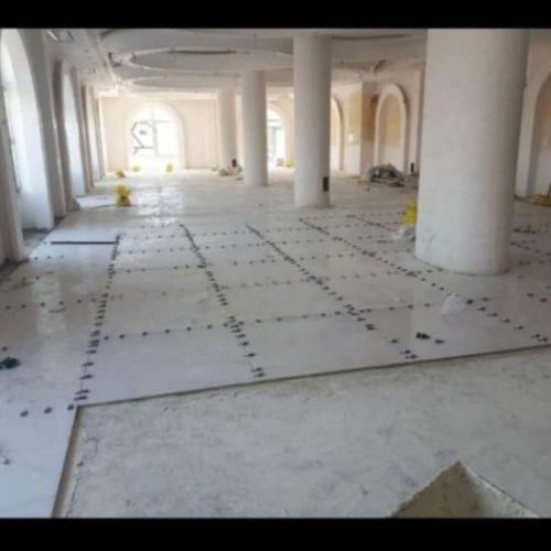 کارگر ماهر همه نوع کار انجام داده میشود