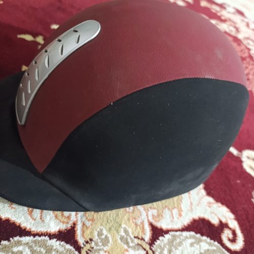 کلاه سوار کاری