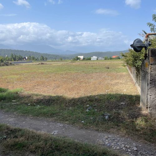 زمین باغی داری اب برق گاز