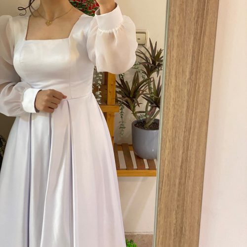 پیراهن مجلسی  جنس(ساتن امریکایی) و استین (حریر سیدان)