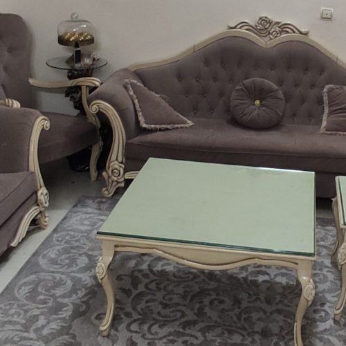 مبل 7نفره راحتی  با دوتا میز