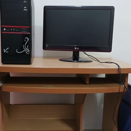 کیس مانیتور میز کامپیوتر