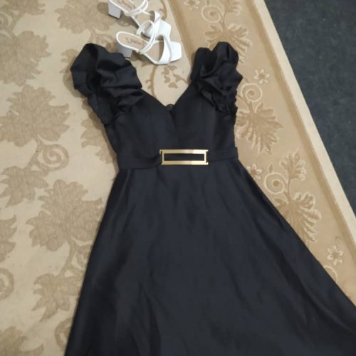 لباس مجلسی مشکی با کفش مجلسی