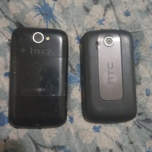 دوتا گوشی htc