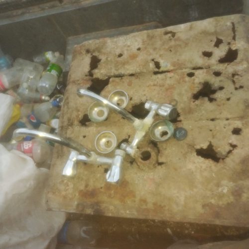 ظایعات شمارا خریدارم با بالاترین قیمت.امام زهی