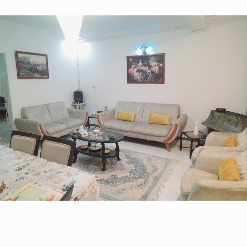 منزل ویلایی مسکونی دو خواب سند تک برگ در منطقه کاملا آرام