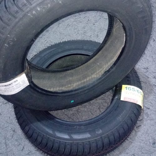 لاستیک صفر.حتی پلاستیک،کاغذش هم کنده نشده