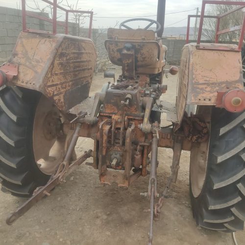 تراکتور رومانی مدل 56