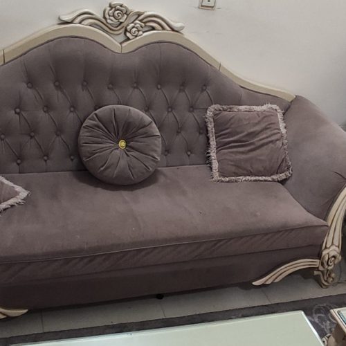 مبل 7نفره راحتی  با دوتا میز