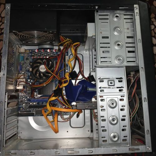 کیس مانیتور میز کامپیوتر