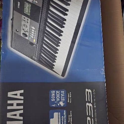 ارگ دسته دوم در حد نو  Yamaha PSR-E233