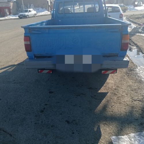 نیسان دوگانه کارخانه