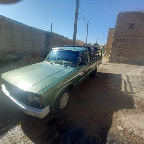 وانت مزدا 2000،مدل82