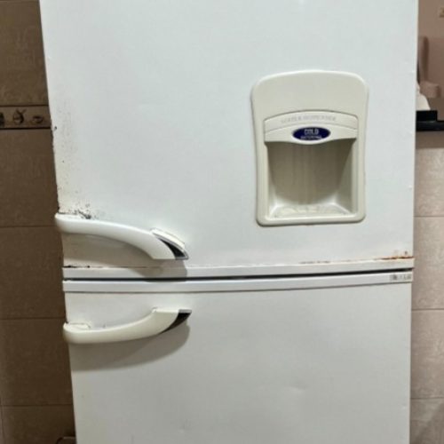 یخچال فریزر سالم