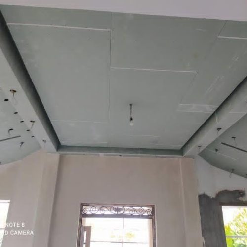 مجری کناف همراه با طراحی و کلیک و پی وی سی