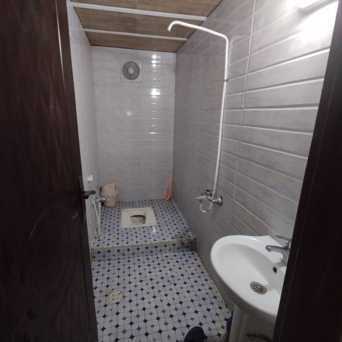 سؤییت تک خواب نزدیک دریا