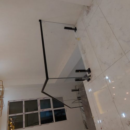نرده شیشه ای