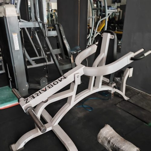 فروش باشگاه بدنسازی (جاروکشی)