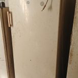 از رو عکس مشخصه دوسالی  هست ک روشن نشده است هم یخچال هم فریزر سالم است