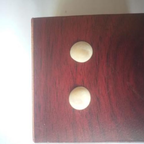 دو عدد شهاب سنگ،مهره ی مار،گوهرشب چراغ،انگشتر