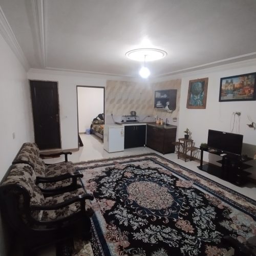 سؤییت تک خواب نزدیک دریا