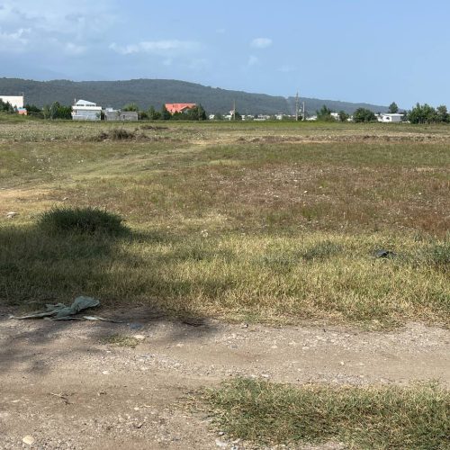 زمین باغی داری اب برق گاز