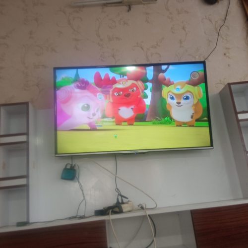 تلویزیون ال ای دی 42 اینچ هیوندا