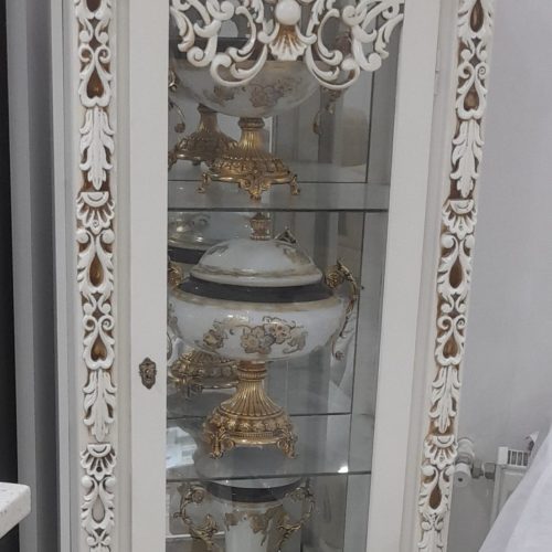 بوفه 3طبقه کاملا سالم صدفی رنگ‌