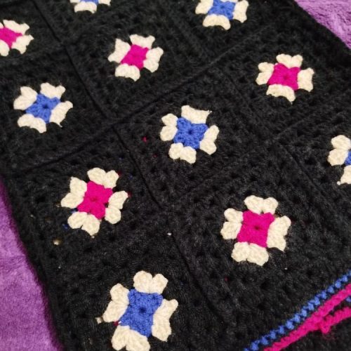 جلیقه بافت موتیف