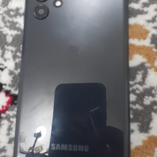 گوشی سامسونگ