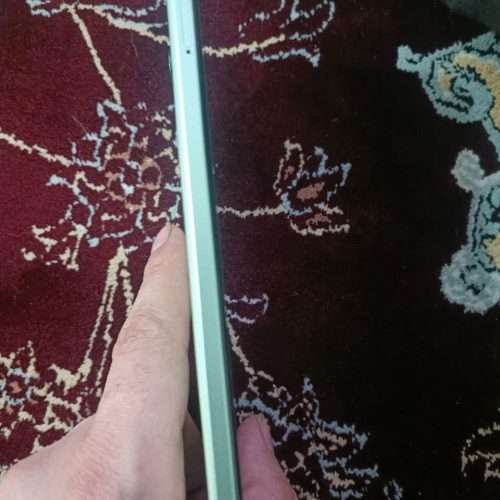 کارتن دارد شارژ دارد