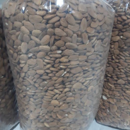 مغز بادام ایرانی