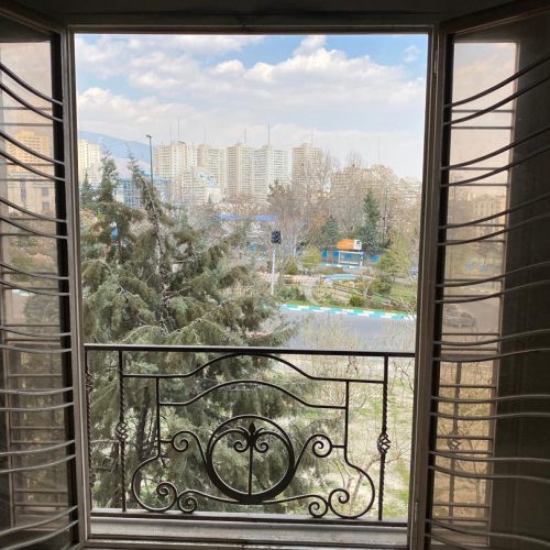 اجاره ساعتی و روزانه سالن و فضای آموزشی و کلاس