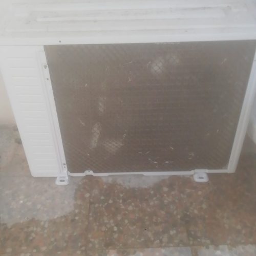 کولر 12هزار اسپلیت سالم 8 ماه کار کرده مشتری واقعی تماس بگیره