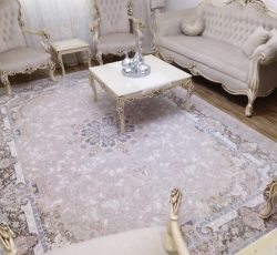 مبلمان 7نفره کلاسیک بسیار تمیز وبا کیفیت