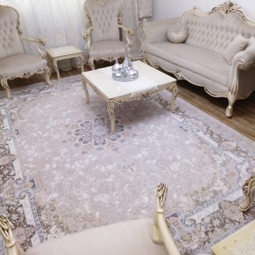 مبلمان 7نفره کلاسیک بسیار تمیز وبا کیفیت