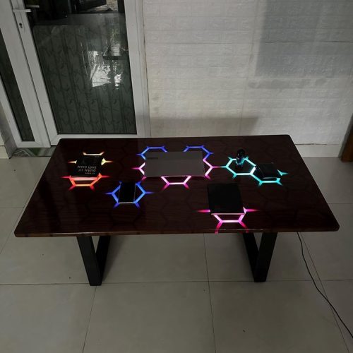 برای اولین بار در ایران( میز لمسی رزین چوب)