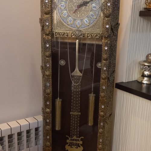 ساعت ایستاده برنزه