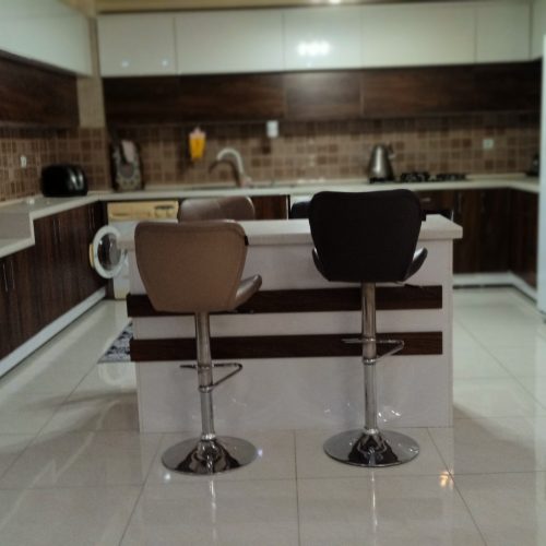 خونه 130متری+یک حیاط خلوت 15متری  اختصاصی  دو خواب بزرگ